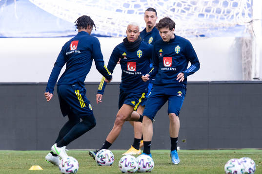 Robin Quaison, Zlatan Ibrahimovic and Victor Nilsson