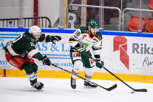 Väsbys Jacob Spångberg och Kristianstads David Levin