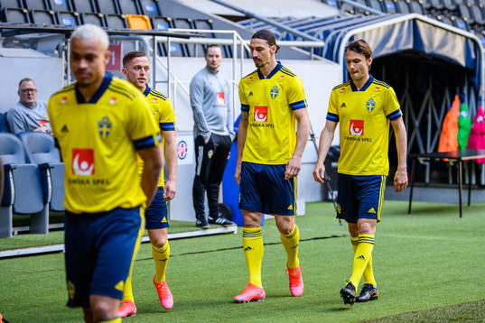 Jesper Karlsson, Zlatan Ibrahimovic and Albin Ekdal of the