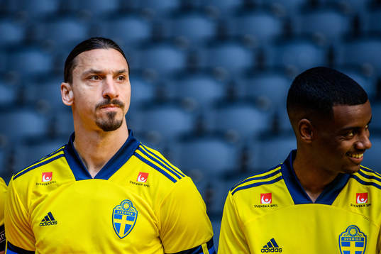 Zlatan Ibrahimovic and Alexander Isak of the Swedish
