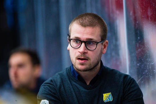 Södertäljes tränare Dennis Bozic