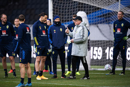 Zlatan Ibrahimovic and head coach Janne Andersson of the