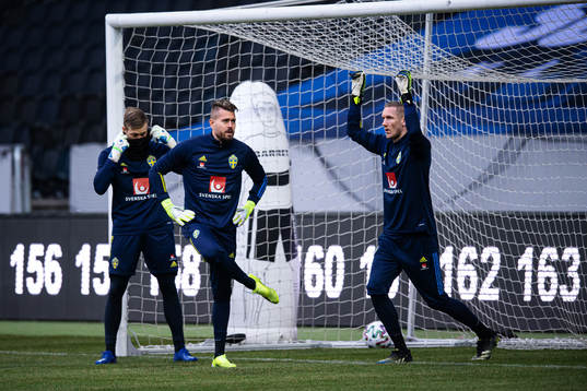 Goalkeepers Karl-Johan Johnsson, Kristoffer Nordfeldt and