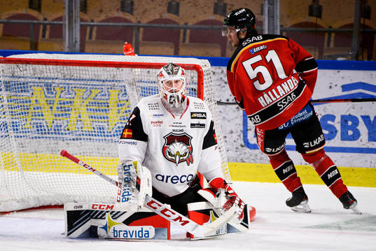 Malmö Redhawks målvakt Lars Volden deppar