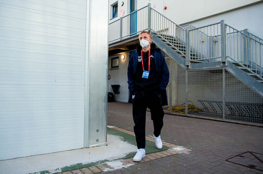 Mats Møller Dæhli of Norway wearing a face mask