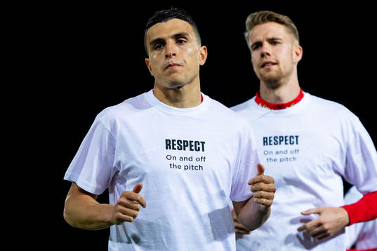 Mohamed «Moi» Elyounoussi and Kristoffer Ajer of Norway