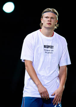 Erling Braut Haaland of Norway wearing a t-shirt with the