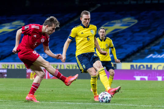 Saba Lobzhanidze of Georgia and Ludwig Augustinsson of