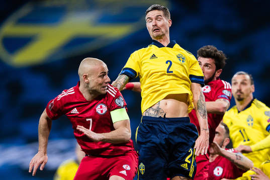 Jaba Kankava of Georgia and Mikael Lustig of Sweden