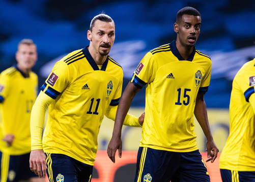 Zlatan Ibrahimovic and Alexander Isak of Sweden
