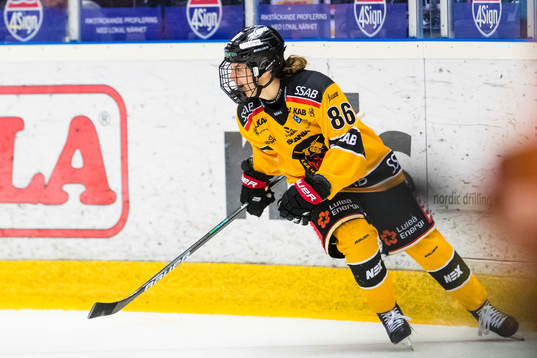 Luleås Michela Cava jublar