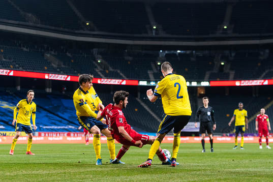 Victor Nilsson Lindelöf and Mikael Lustig of Sweden