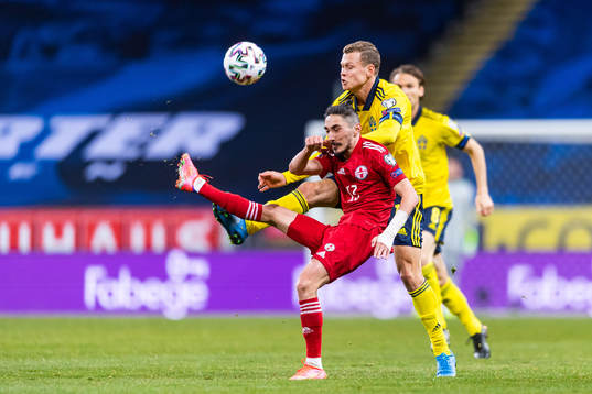 Grigol Chabradze of Georgia and Viktor Claesson of Sweden
