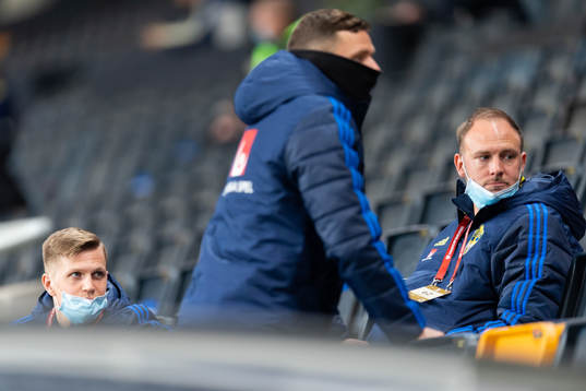 Joakim Nilsson and Andreas Granqvist of Sweden