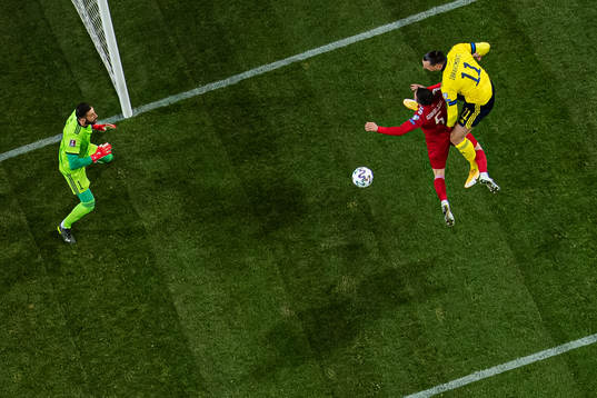 Goalkeeper Giorgi Loria and Guram Giorbelidze of Georgia