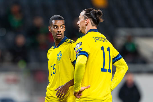 Alexander Isak and Zlatan Ibrahimovic of Sweden