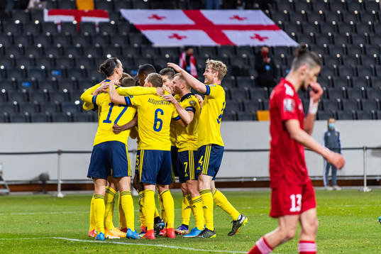 Viktor Claesson of Sweden celebrates with Zlatan