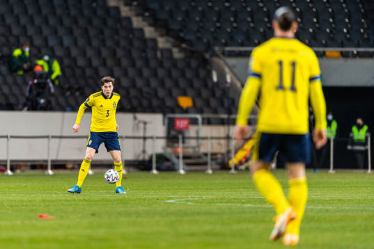 Victor Nilsson Lindelöf and Zlatan Ibrahimovic of Sweden