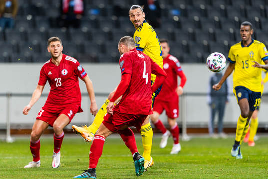 Zlatan Ibrahimovic of Sweden with the pass leading to 1-0