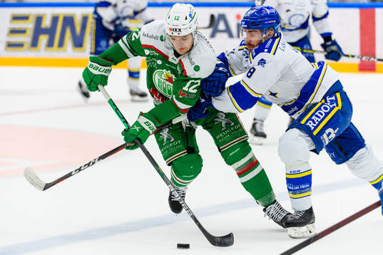 Rögles Brady Ferguson och Leksands Matt Caito