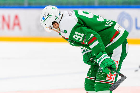 Rögles Adam Tambellini har ont