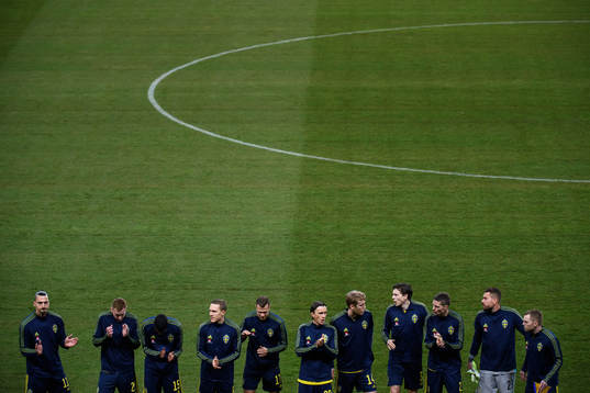 21032 Zlatan Ibrahimovic , Dejan Kulusevski , Alexander