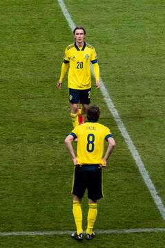Kristoffer Olsson is replaced by Albin Ekdal of Sweden