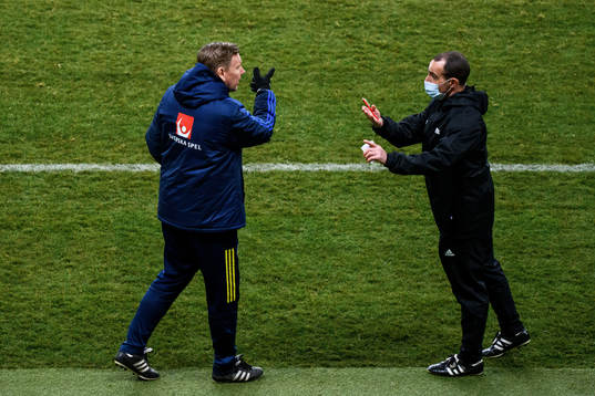 Assistant coach Peter Wettergren of Sweden