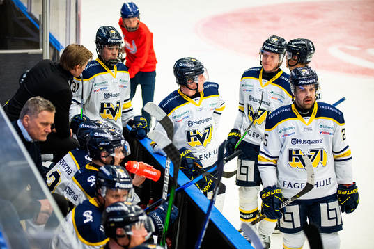 s Emil Andrae, Emil Johansson och Axel Holmström deppar
