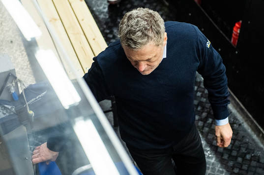s tränare Stephan Lundh deppar