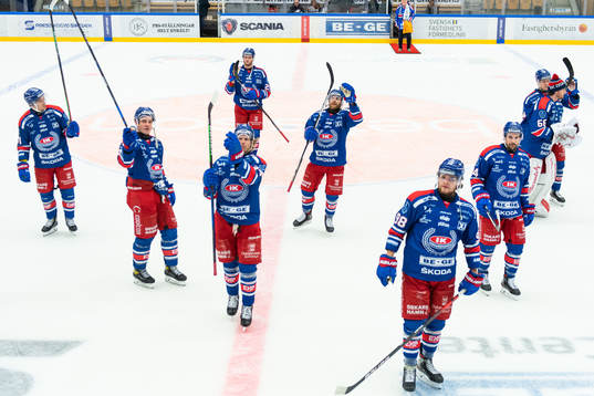 Oskarshamns spelare jublar