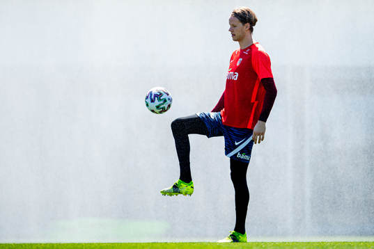Goalkeeper Ørjan Håskjold Nyland of the Norwegian