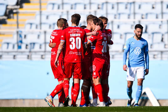 Malmö FFs Erdal Rakip deppar