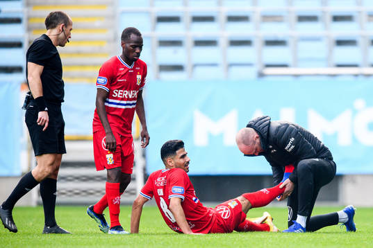 IFK Göteborgs Hosam Aiesh får vård