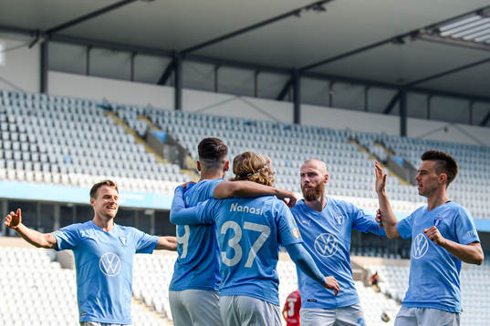 Malmö FFs Eric Larsson , Antonio Colak , Sebastian Nanasi,
