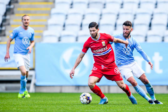 IFK Göteborgs Kevin Yakob och Malmö FFs Erdal Rakip
