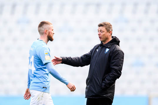 Malmö FFs Lasse Nielsen och huvudtränare Jon Dahl Tomasson