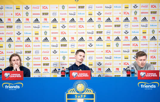 Emil Forsberg, Mikael Lustig and assistant coach Peter