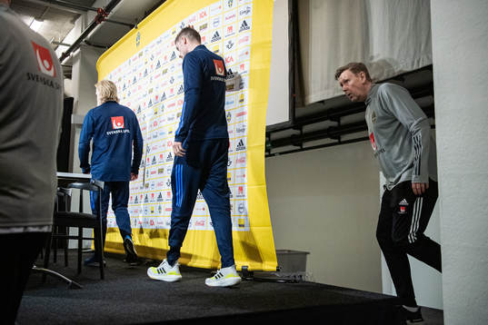 Emil Forsberg, Mikael Lustig and assistant coach Peter