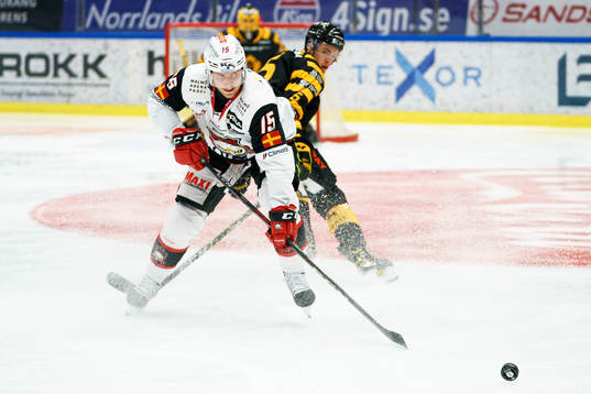 Malmö Redhawks Axel Wemmenborn och Skellefteås Philip