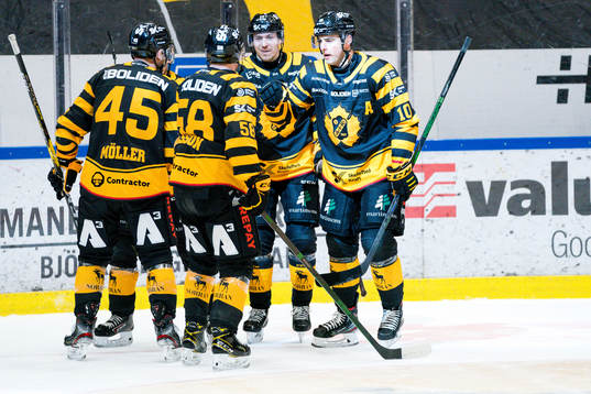 Skellefteås Oscar Möller , Pär Lindholm , Oskar Nilsson