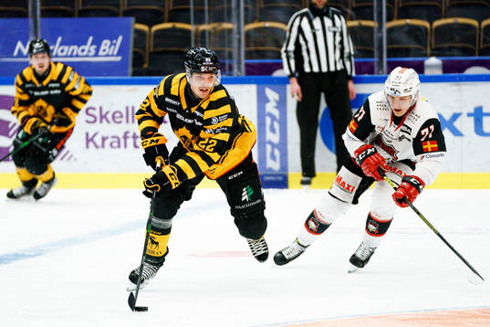 Skellefteås Jonathan Johnson och Malmö Redhawks