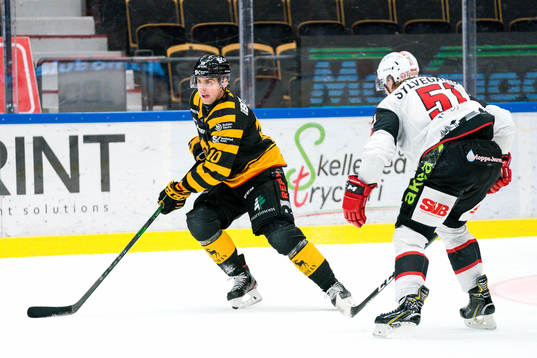 Skellefteås Joakim Lindström och Malmö Redhawks Emil