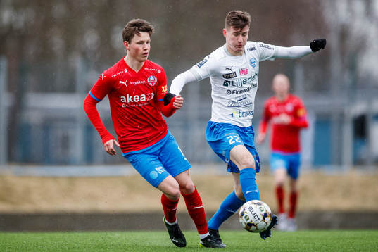 Helsingborgs Max Svensson och Värnamos Robin Dzabic