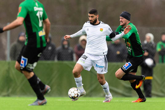 GAIS Aiham Ousou och Varbergs Albert Ejupi