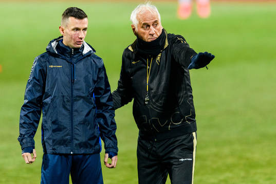 Bersant Celina and Bernard Challandes, head coach of the