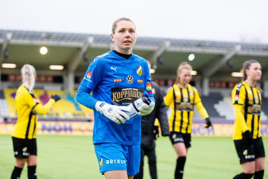 Häckens målvakt Jennifer Falk
