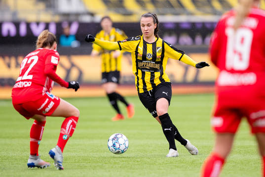 Häckens Julia Zigiotti Olme