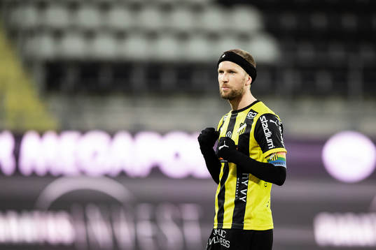 Häckens Rasmus Lindgren gör 1-1