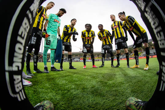 Bläddra bland fler bilder av Fotboll, Träningsmatch, Häcken - Degerfors